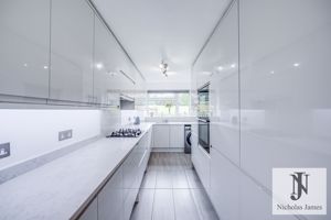 Photo 13- click for photo gallery